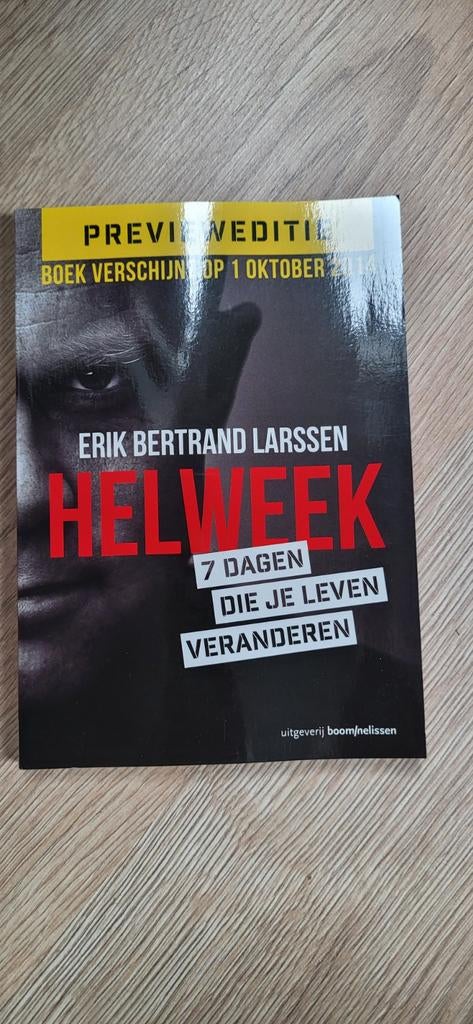 Helweek van Erik Bertrand Larsen  preview, Ophalen of Verzenden, Zo goed als nieuw, Erik Bertrand Larssen, Nederland