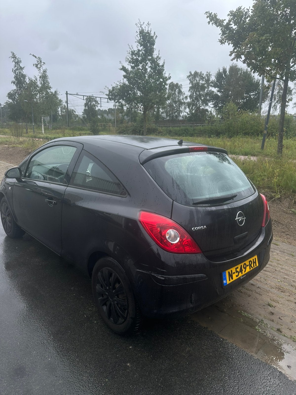 Opel Corsa 1.0 12V 3D 2008 Zwart, Auto's, Voorwielaandrijving, 450 kg, 40 €/maand, Zwart