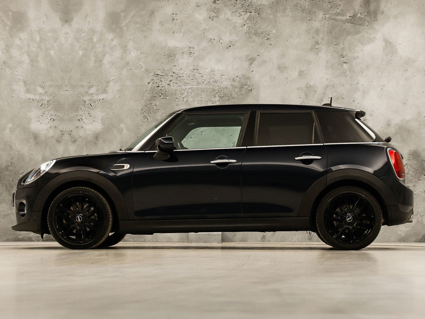MINI Cooper 1.5 Cooper Chili Sport (5 DEURS, HARMAN KARDON D, Voorwielaandrijving, 136 pk, Gebruikt, Blauw