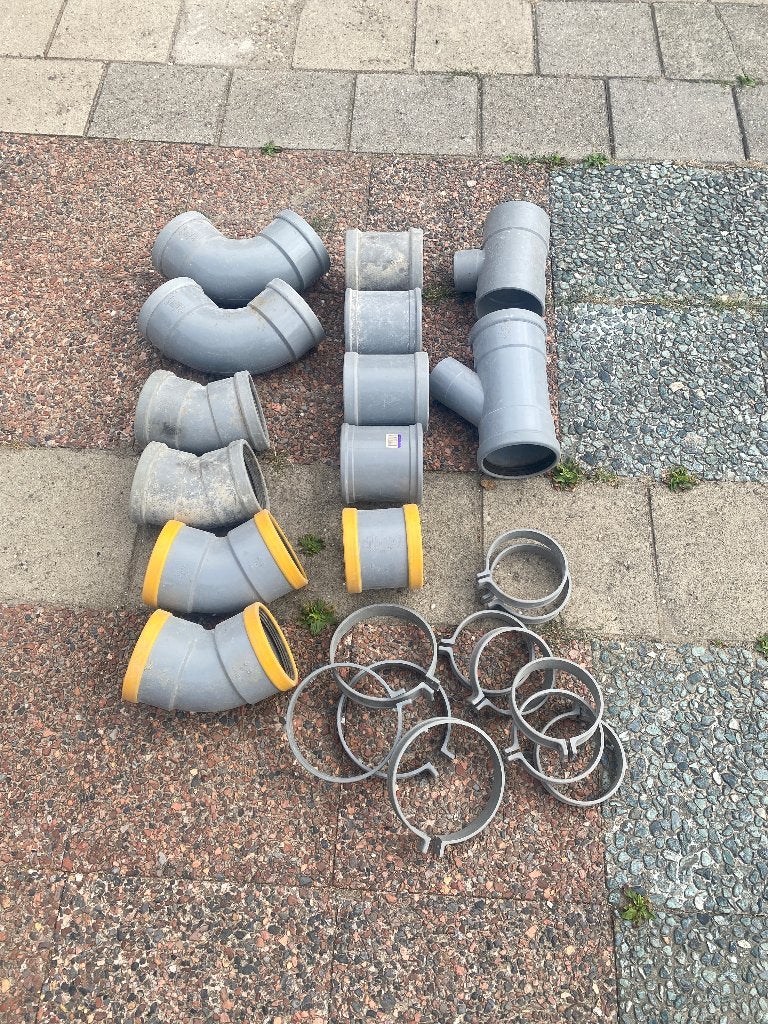 Diverse koppelstukken riool 125mm met manchet, Afvoer, Pvc, Ophalen of Verzenden, Zo goed als nieuw