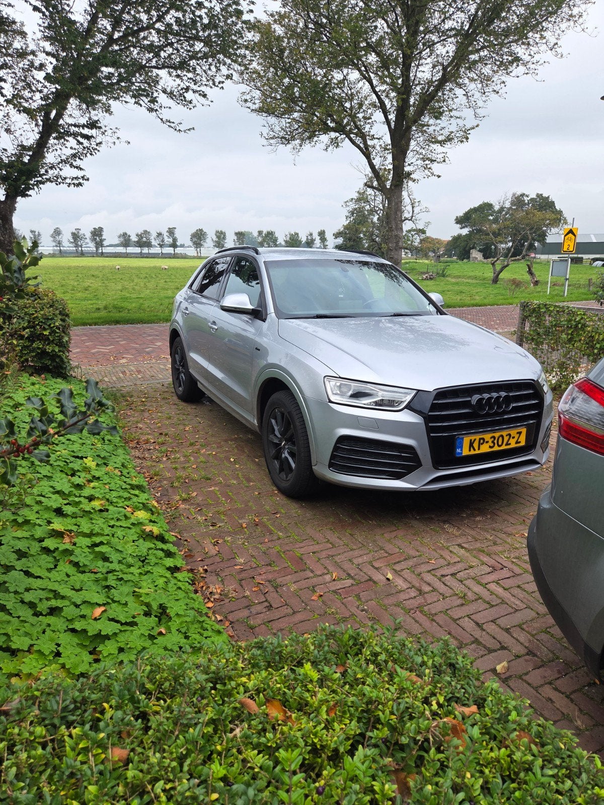 Audi Q3 1.4 Tfsi 110KW S-tronic 2017 Grijs, Auto's, 1380 kg, 1800 kg, Zwart, 4 cilinders