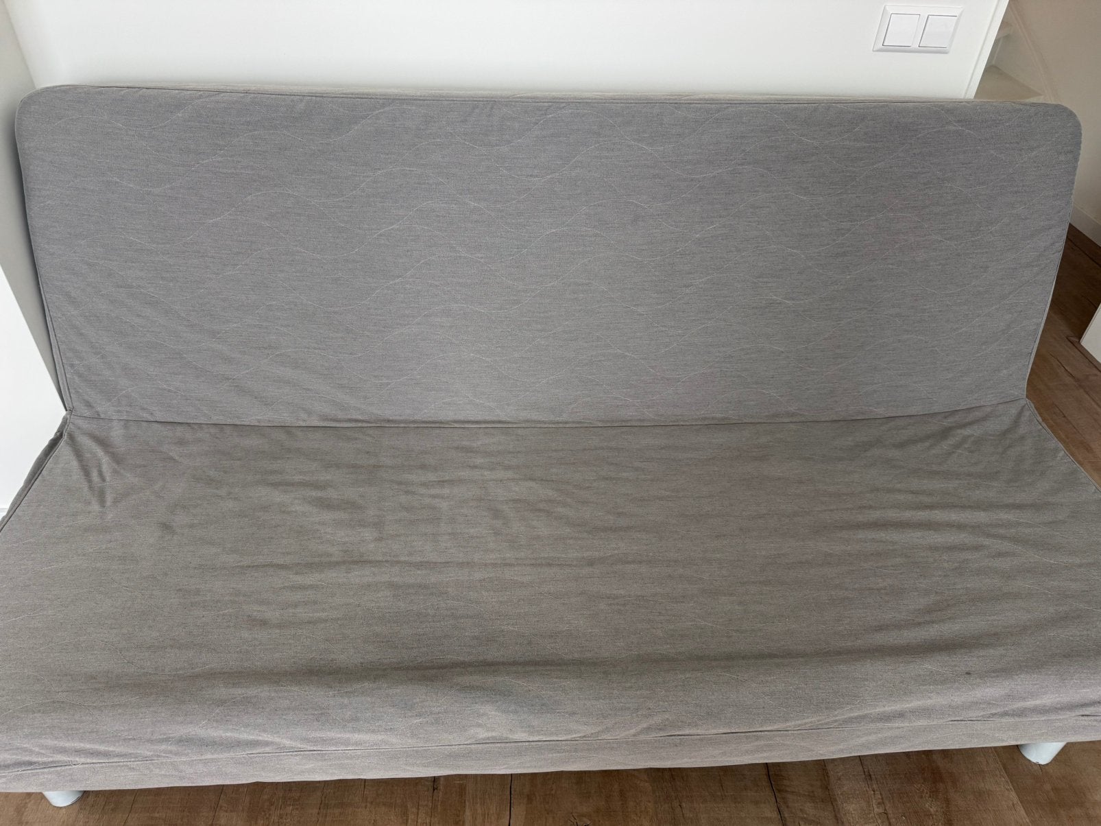 Grijze Ikea slaapbank met opbergruimte en extra hoes, Ophalen, Gebruikt, Tweepersoons, 140 cm