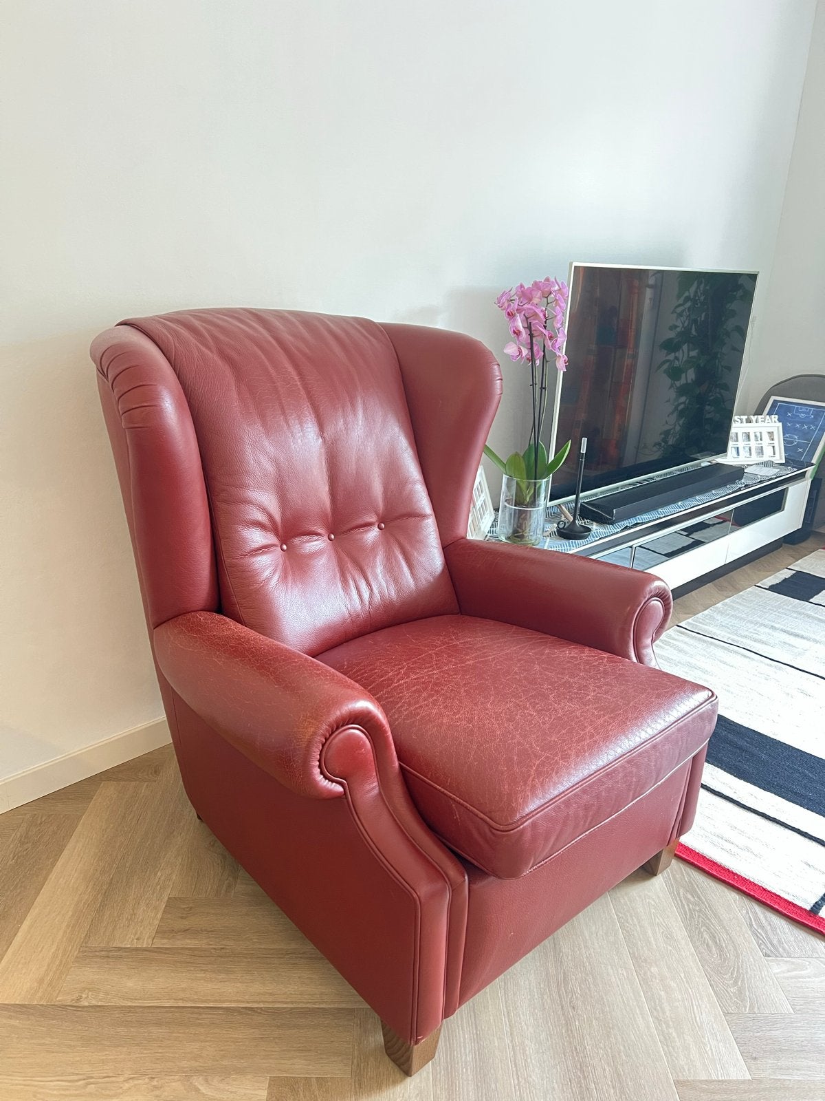 Leren fauteuil - Rood, Ophalen, Gebruikt, Leer, 75 tot 100 cm