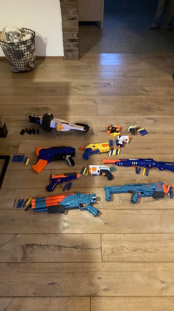 Nerf guns en kogels, Ophalen of Verzenden, Zo goed als nieuw