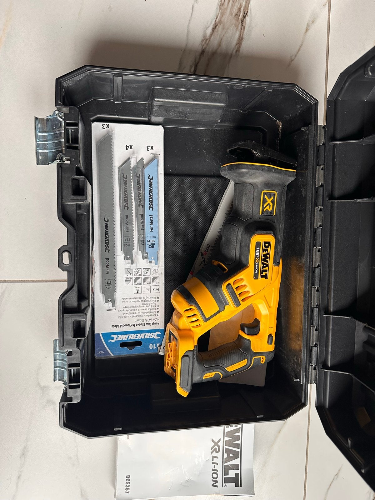DeWalt Reciprozaag DCS367NT XR 18V Li-Ion + zaagbladen, Ophalen, 70 mm of meer, Zo goed als nieuw, Reciprozaag