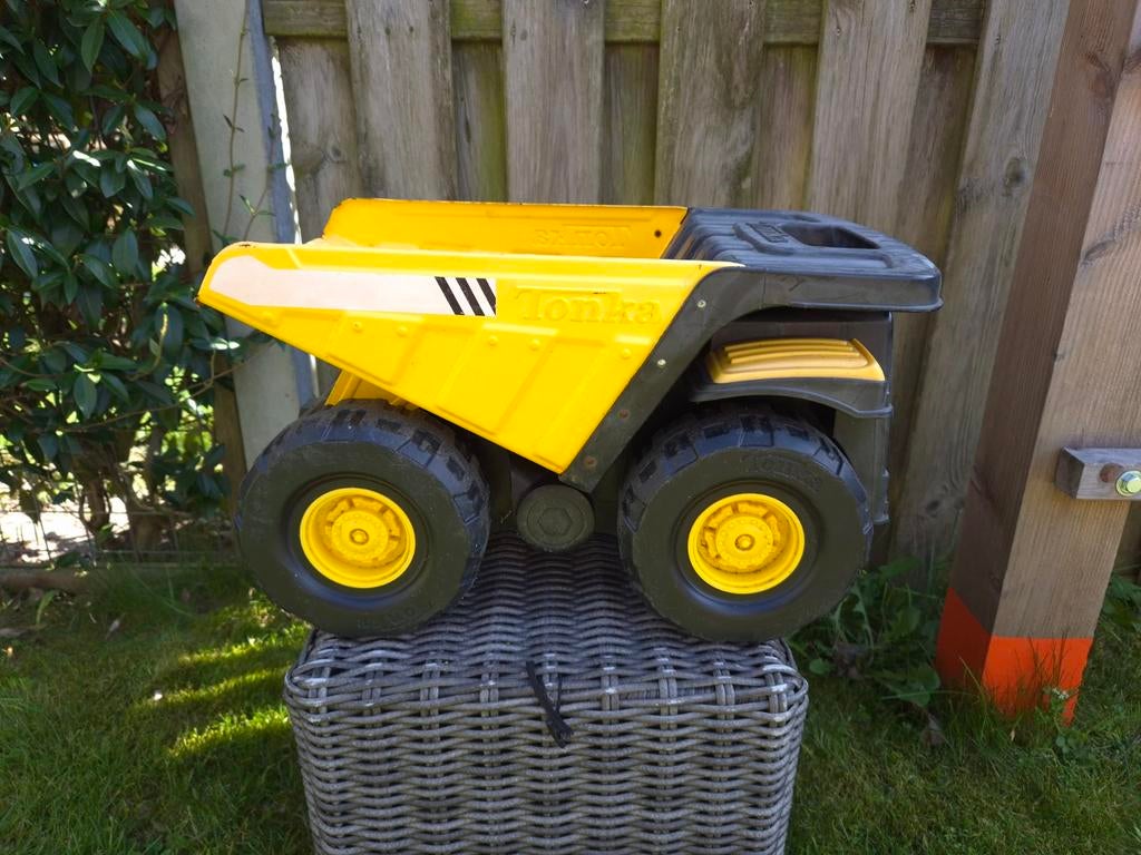 XXL Tonka metalen kiepwagen!, Kinderen en Baby's, Speelgoed | Speelgoedvoertuigen, Ophalen, Zo goed als nieuw