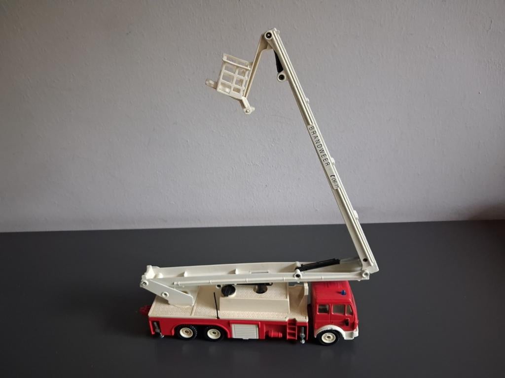 Vintage Siku Brandweerauto Hoogwerker, Ophalen of Verzenden, Gebruikt
