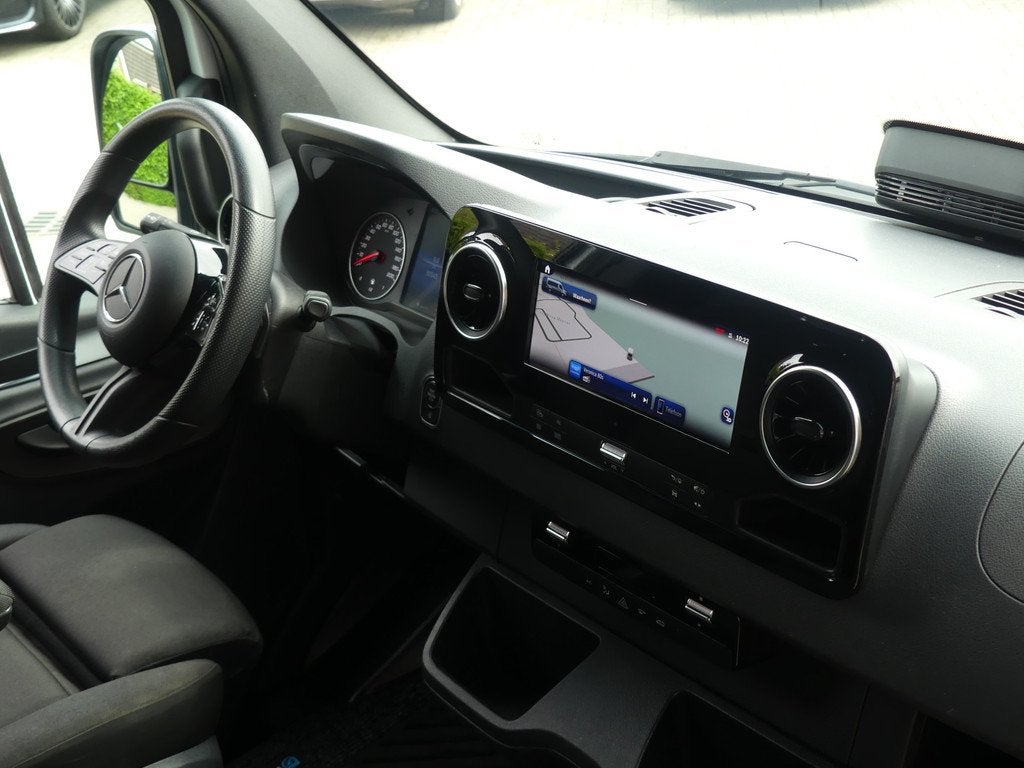 Mercedes-Benz Sprinter 317 CDI L2H2 Led/Camera/Navigatie/PDC, Automaat, Achterwielaandrijving, Gebruikt, Euro 6