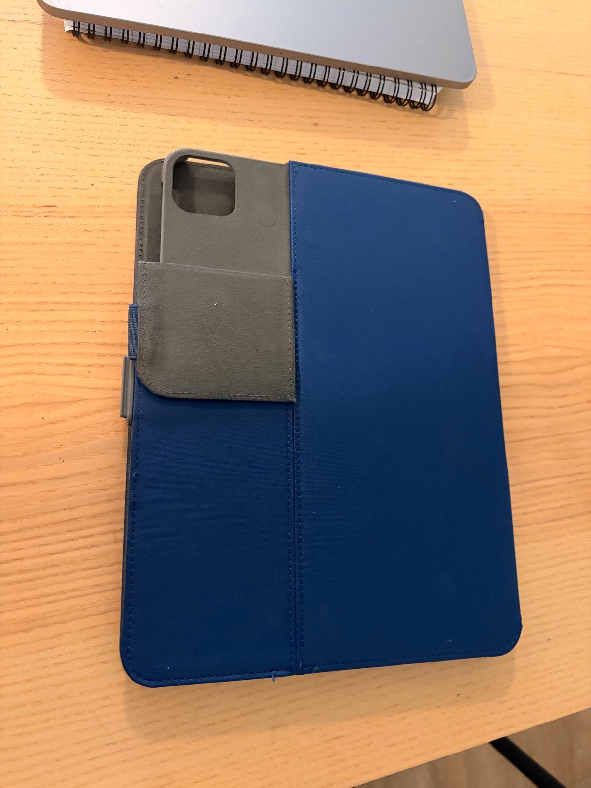 Foto 7 van Apple iPad Pro (2022) 11 inch 4e generatie met Apple Pencil