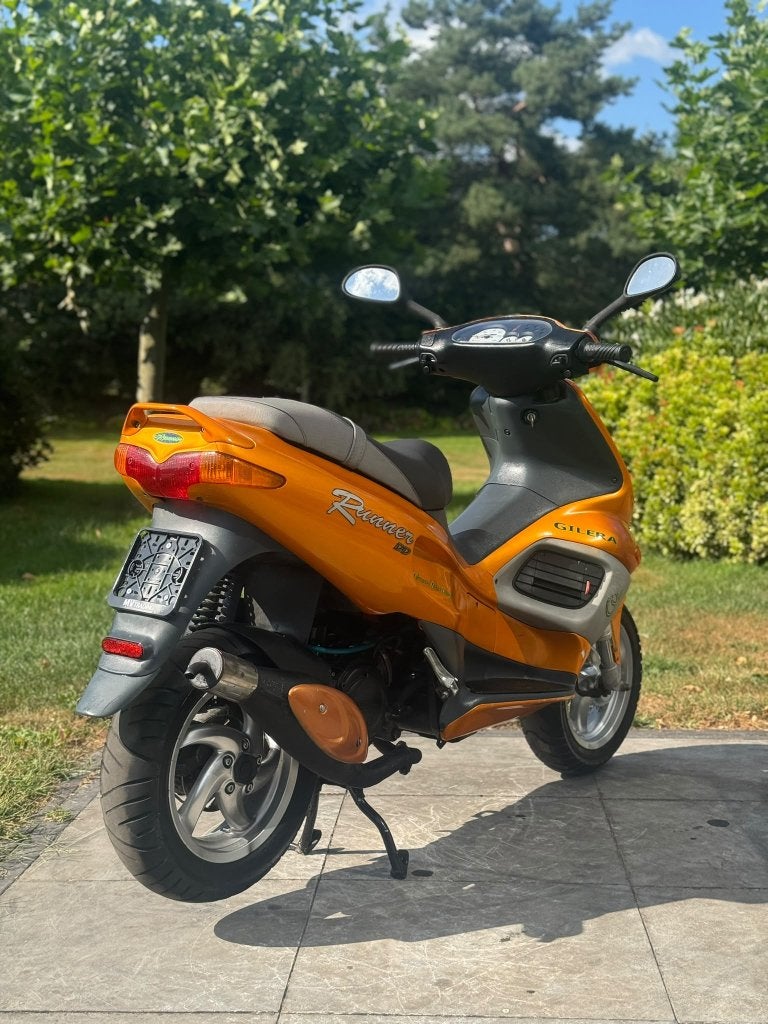 ⭐️Gilera runner 50cc dd oranje 16823 km ⭐️, Niet ingevuld, Niet ingevuld, Niet ingevuld