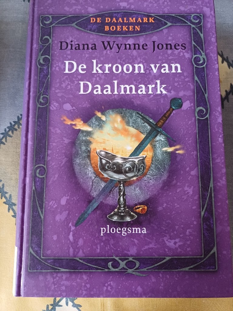 Diana wyne jones:de kroon van daalmark.hardcover, Ophalen, Gelezen, Diana wyne jones