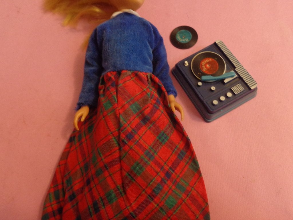 Barbie Vintage Skipper Platter Party Compleet, Ophalen of Verzenden, Gebruikt, Kleertjes