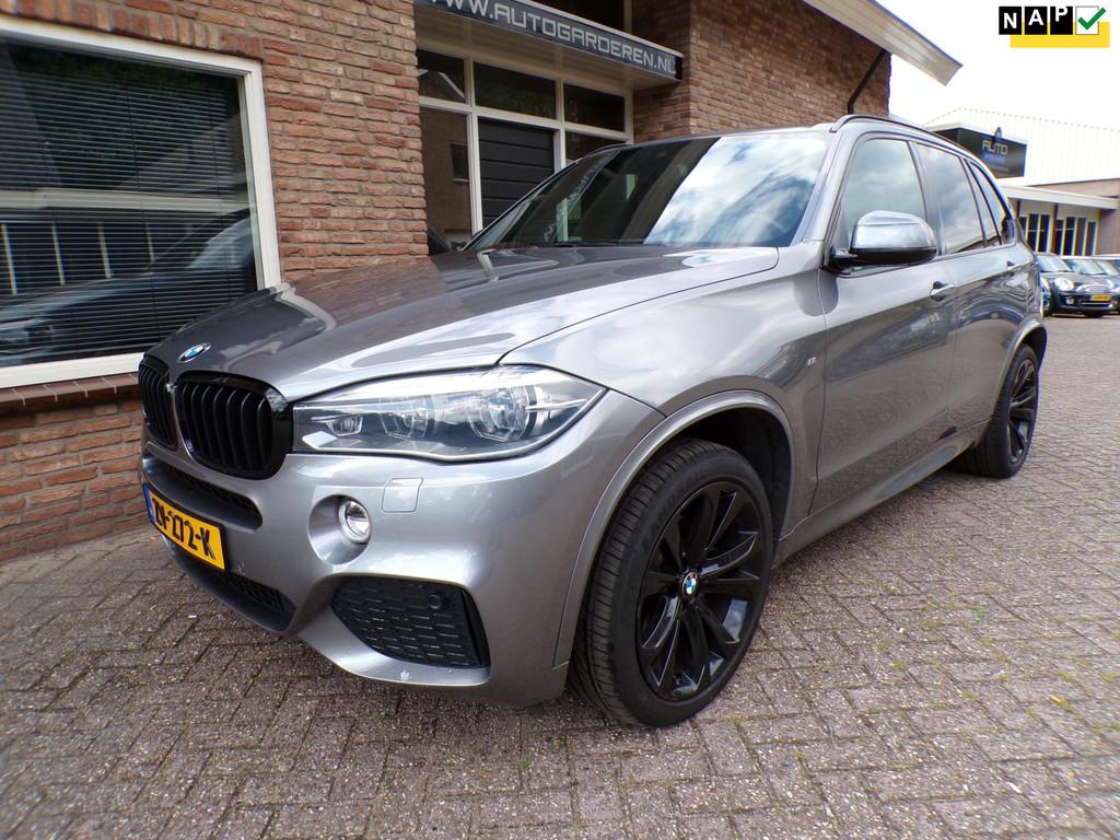 BMW X5 XDrive30d High Executive Automaat / Leder / Navi / M, Auto's, Gebruikt, 2993 cc, 241 €/maand, 259 pk