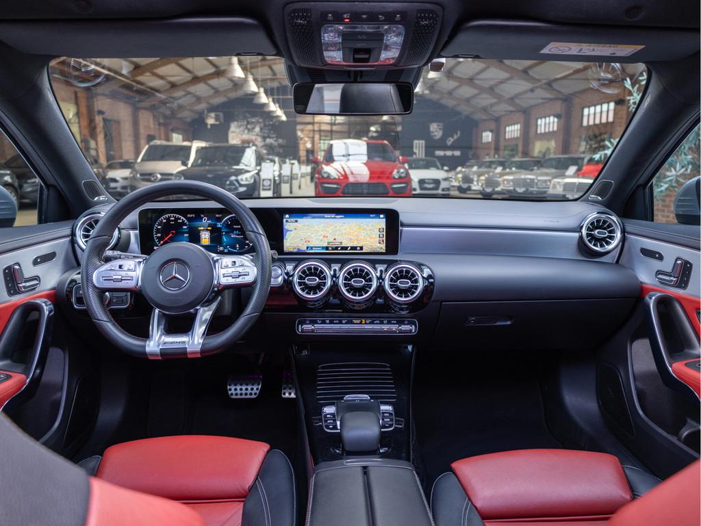 Mercedes-Benz A-Klasse 200 Launch Edition Premium Plus AMG *, Auto's, Mercedes-Benz, Gebruikt, Euro 6, 4 cilinders, Leder
