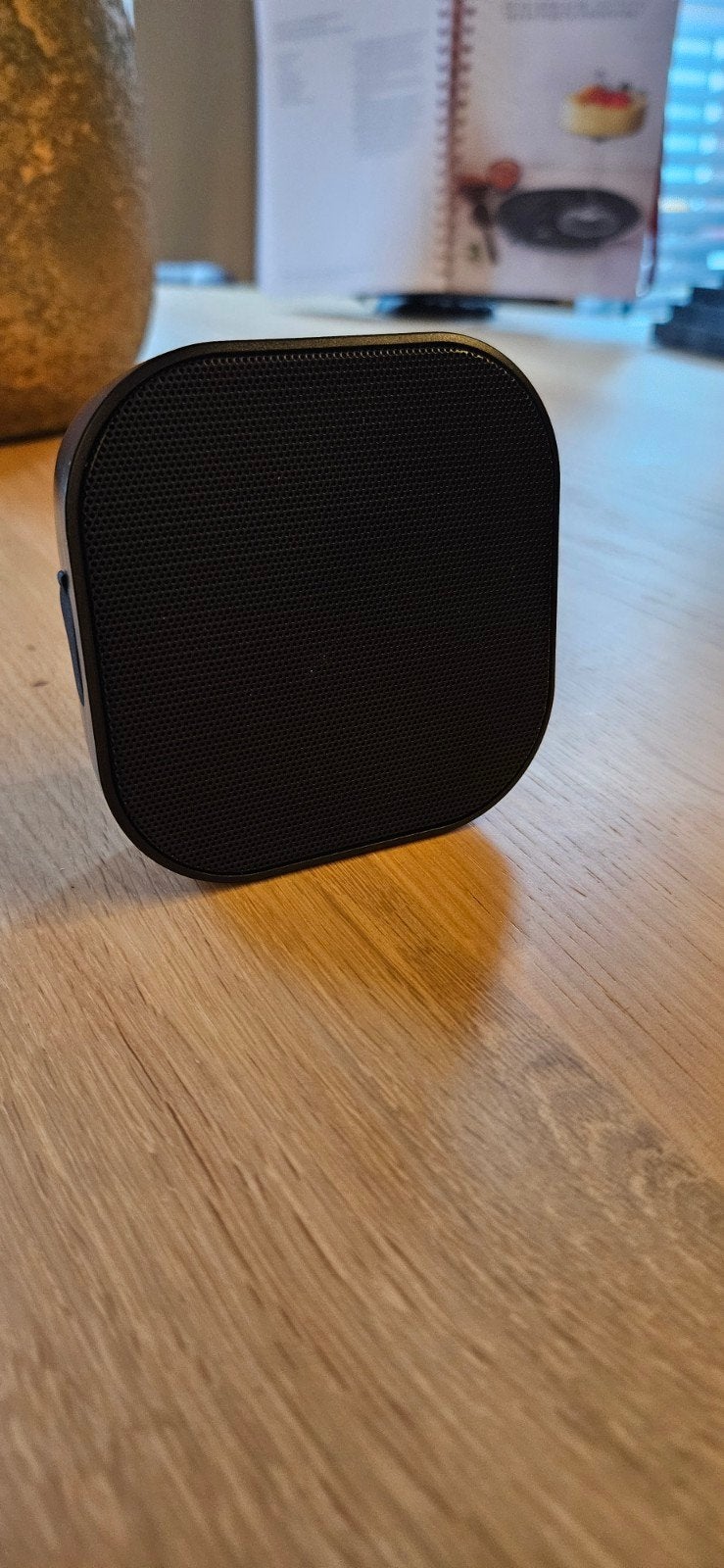 TONE BLUETOOTH SPEAKER SMALL R-ABS
9x9 cm
TONE BLUETOOTH SPE, Ophalen, Nieuw