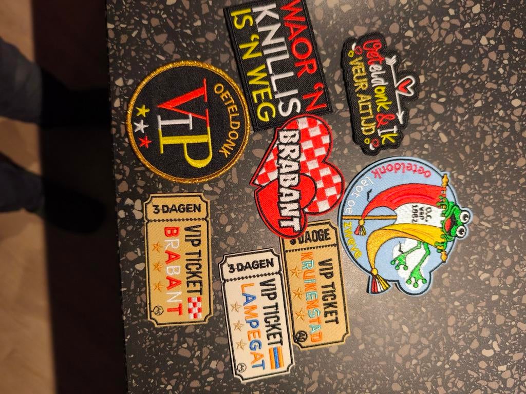 Oeteldonk embleems, Kleding | Heren, Ophalen of Verzenden, Nieuw