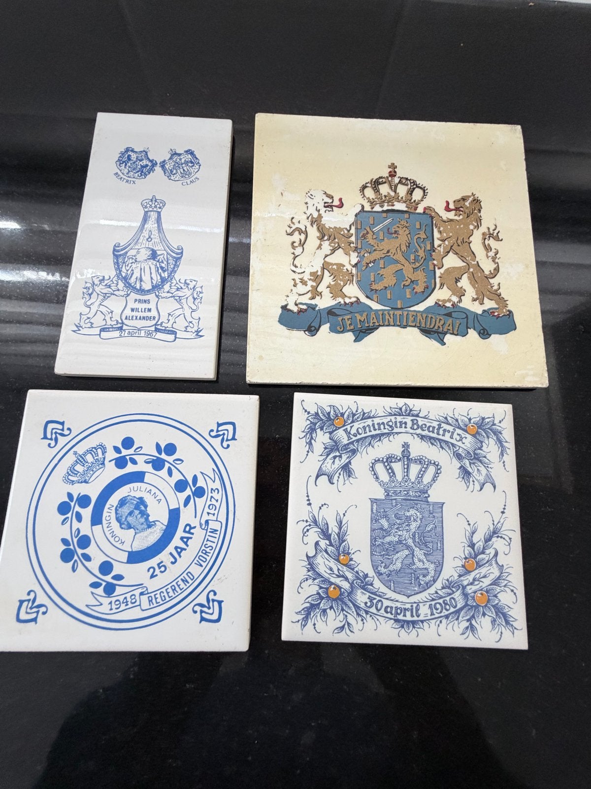 Set van 4 Koninklijke Herdenkingstegels, Antiek en Kunst, Ophalen of Verzenden