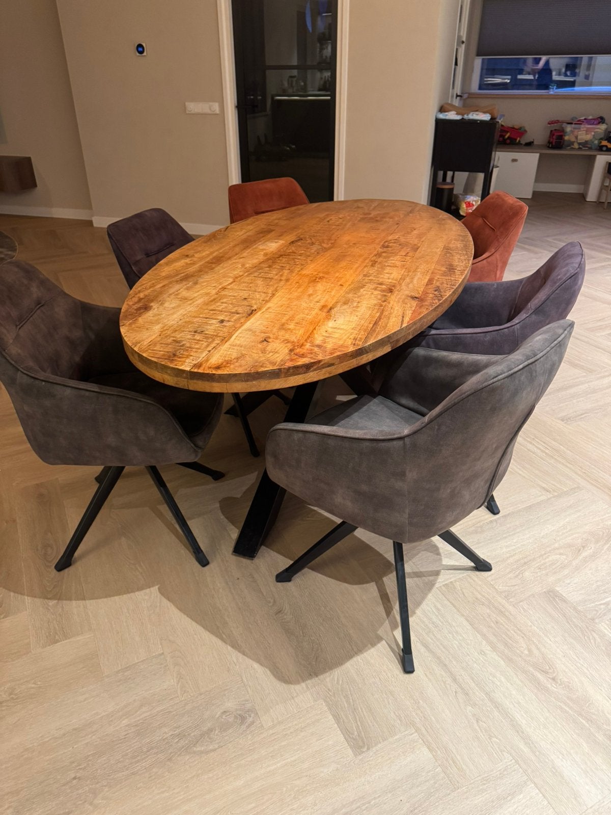 Foto 2 van Ovale tafel mango HXBXD 76x200x100