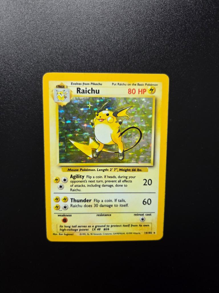 Raichu 14/102 Pokemon Base holo WOTC, Ophalen, Zo goed als nieuw, Booster, Foil