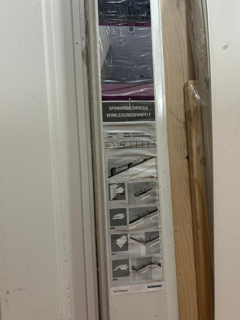 Kunststof schroten kleur 9001 100 mm breed, Ophalen of Verzenden, Zo goed als nieuw