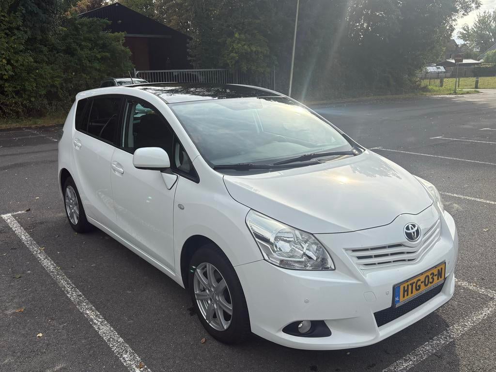 Toyota Verso 1.8 Vvti 7P Pano Cam, Auto's, Toyota, Voorwielaandrijving, Euro 5, 4 cilinders, 7 stoelen