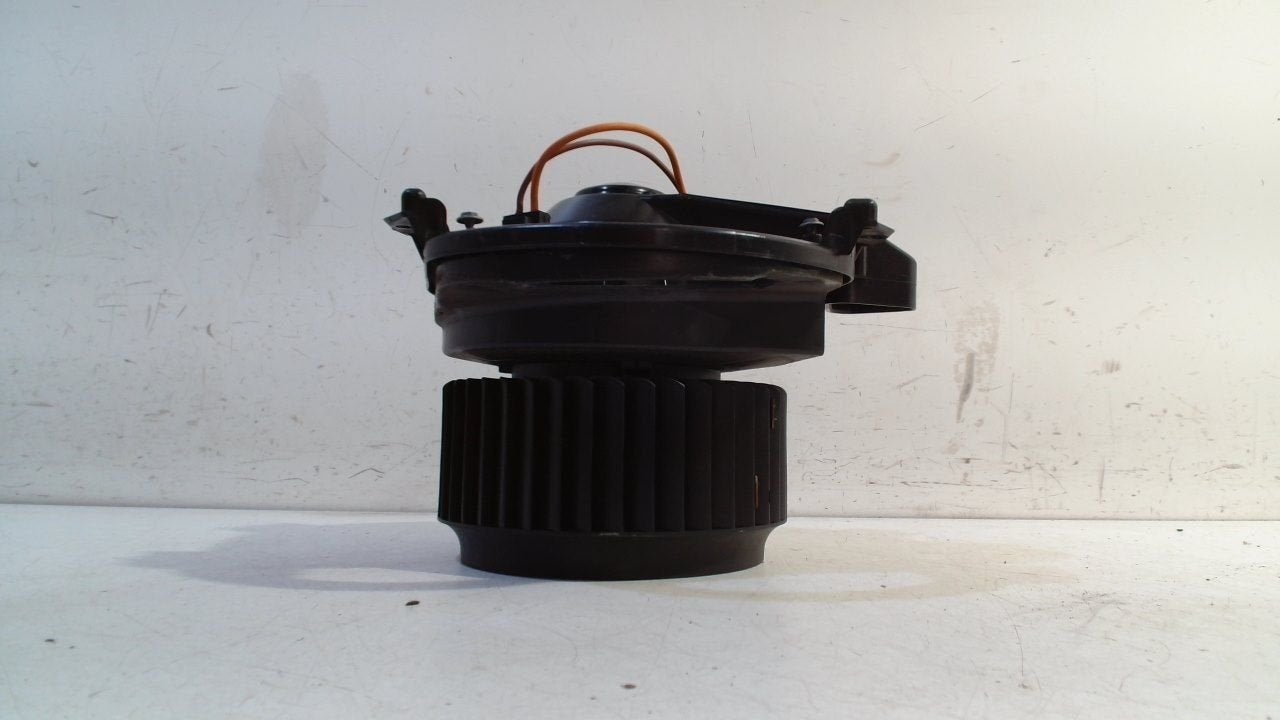 Kachel ventilator motor Mercedes-Benz CLA, Onderdelen@venauto.nl, Van der Ven Autorecycling B.V., Gebruikt, Ettenseweg 76, 4706 PB Roosendaal, The Netherlands