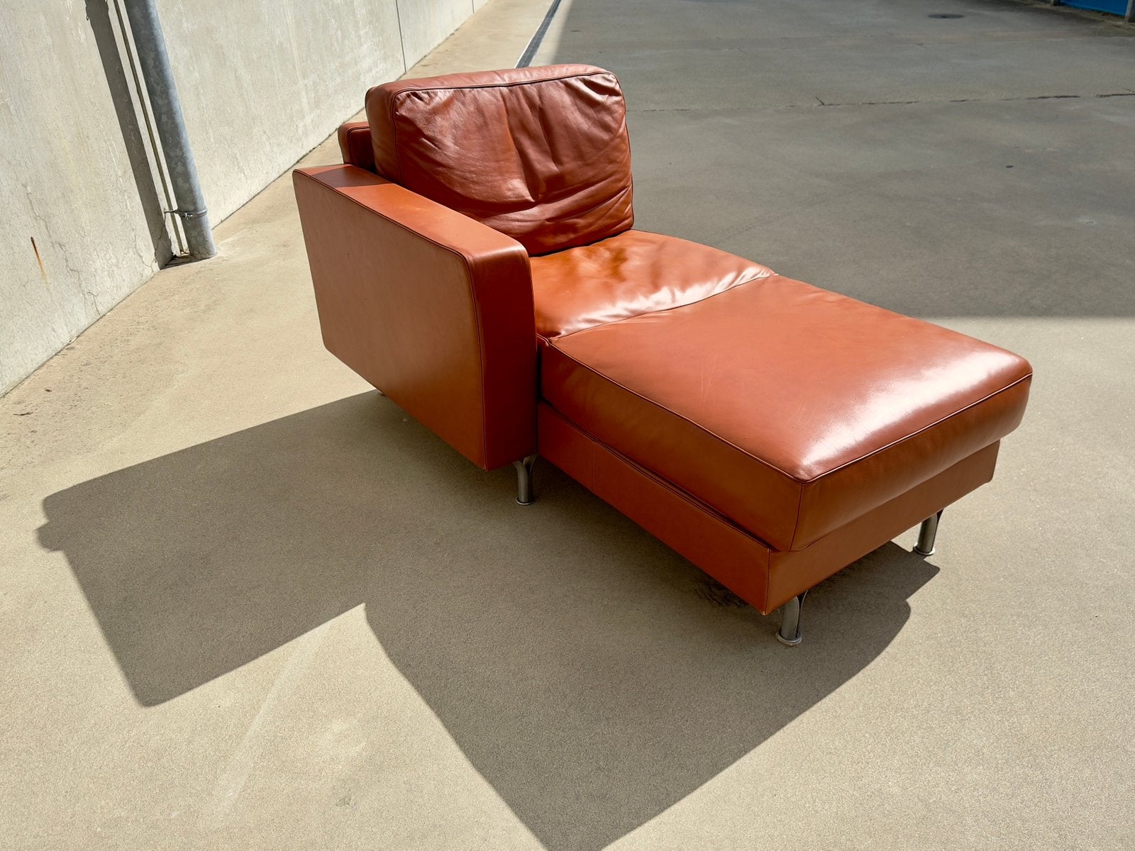 POLTRONA FRAU chaise longue cognac leer italiaans design, Huis en Inrichting, Banken | Sofa's en Chaises Longues, Gebruikt, Eenpersoons