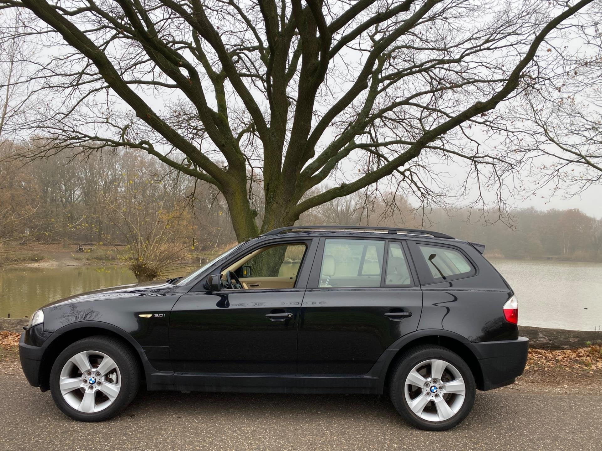 BMW X3 3.0i Executive 6 CILINDER AUTOMAAT, Auto's, Automaat, Gebruikt, 2000 kg, Zwart