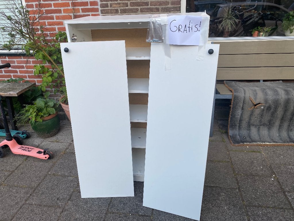 Gratis schoenenkast, Ophalen, Gebruikt