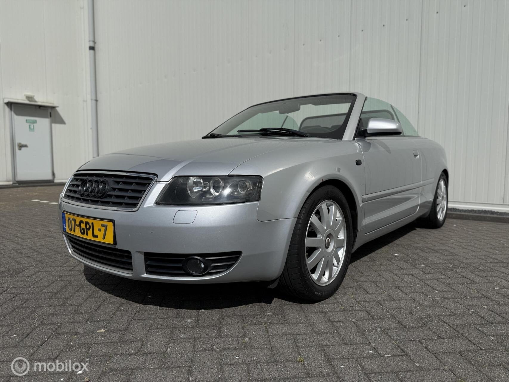 Audi A4 Cabriolet 3.0 V6 Exclusive Airco Trekhaak Cabrio APK, Voorwielaandrijving, Gebruikt, Parkeersensor, Cabriolet