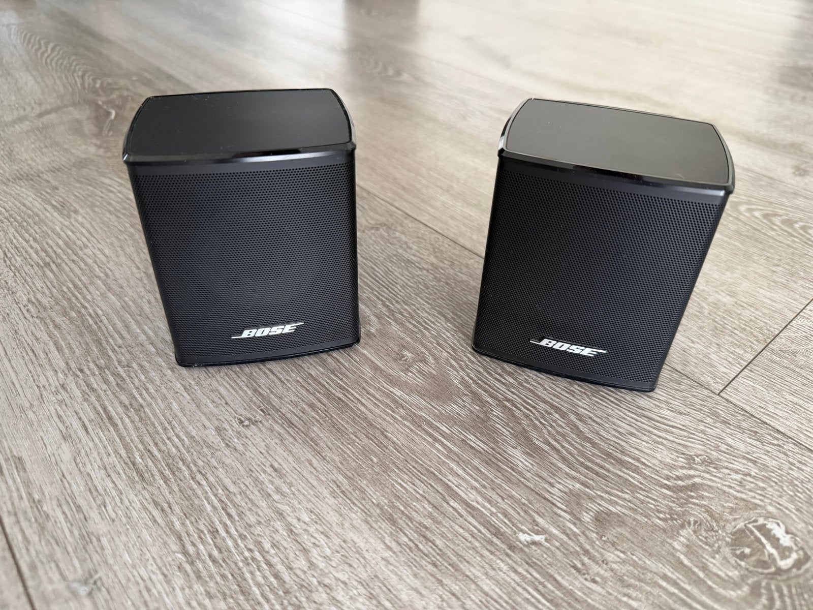 Bose Virtually Invisible 300 Surround Speakers, Ophalen, Zo goed als nieuw, Surroundset, Bose