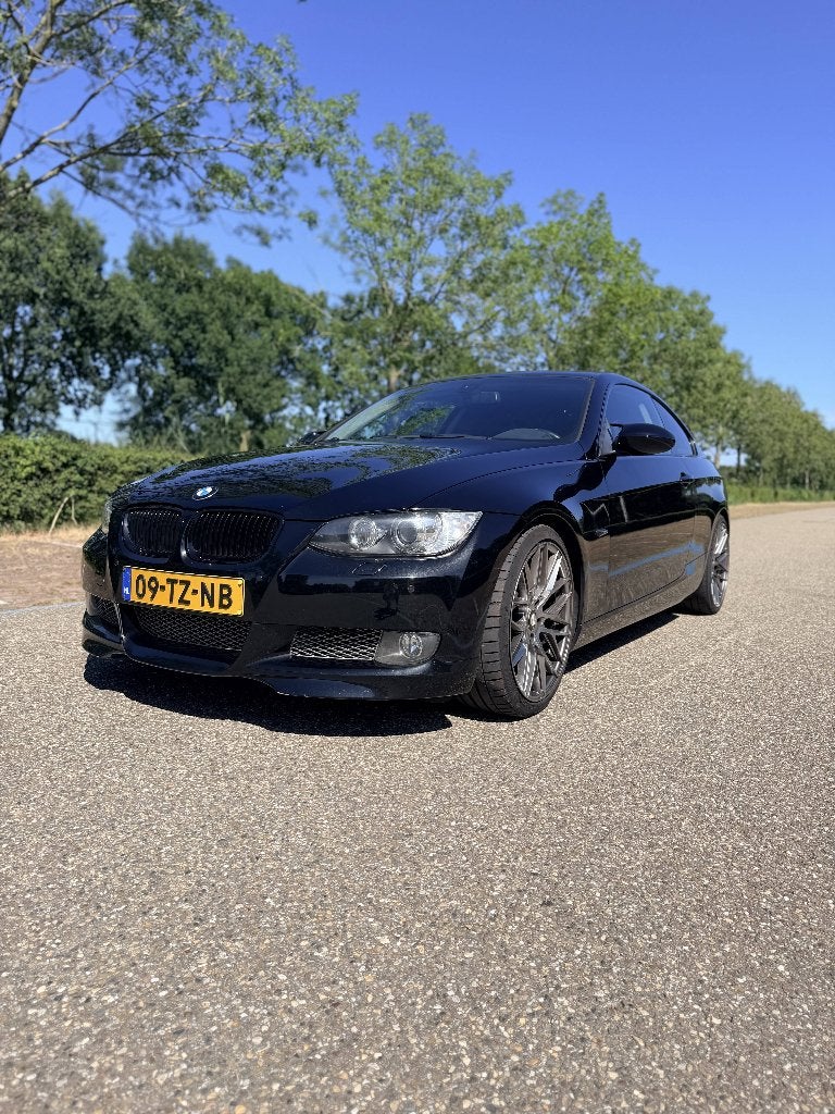 BMW 3-Serie 3.0 I 335i N54 Coupe AUT 2007 Zwart, Auto's, BMW, Automaat, Achterwielaandrijving, Zwart, 4 stoelen