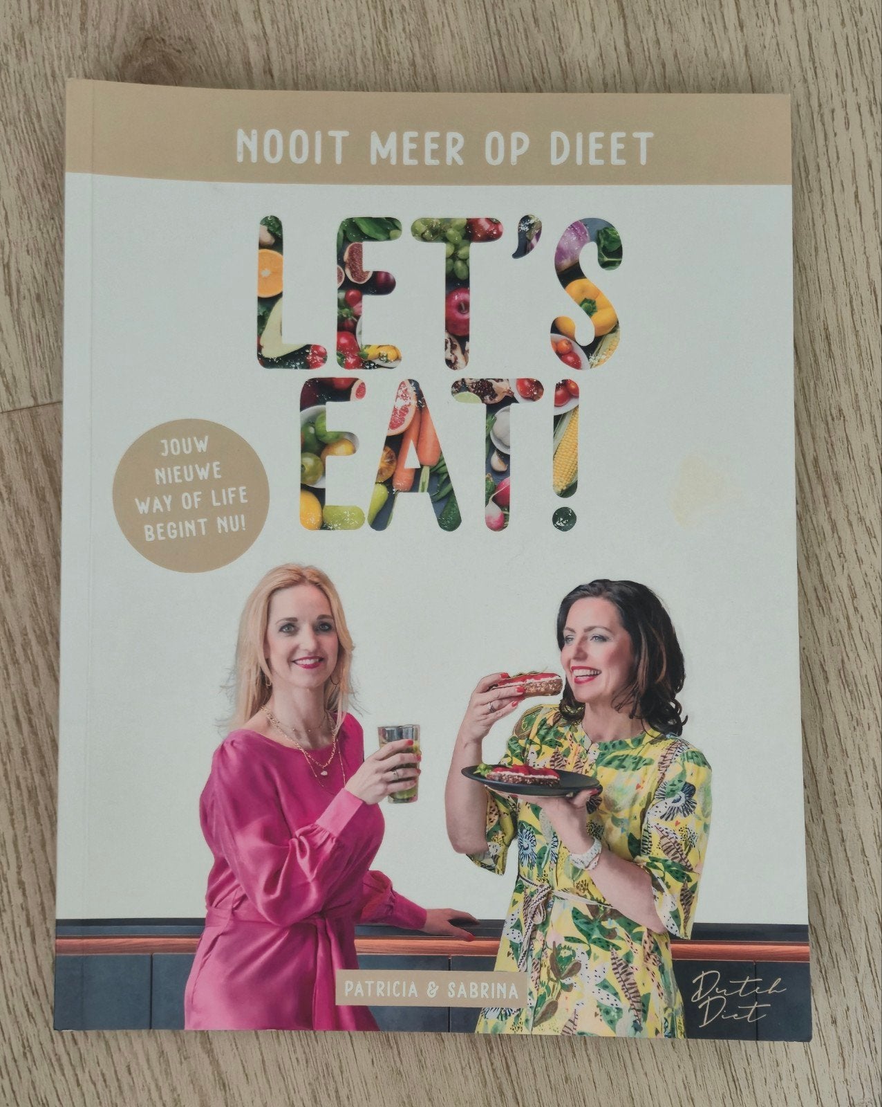 Let's eat van patricia en Sabrina, Ophalen of Verzenden, Zo goed als nieuw
