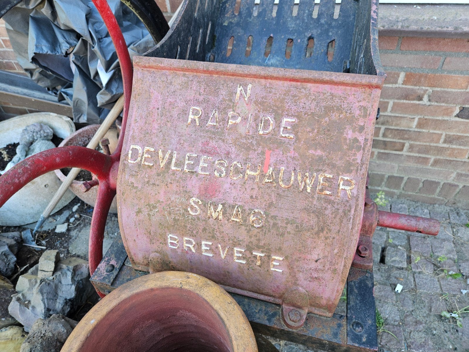 bietensnijder, Ophalen