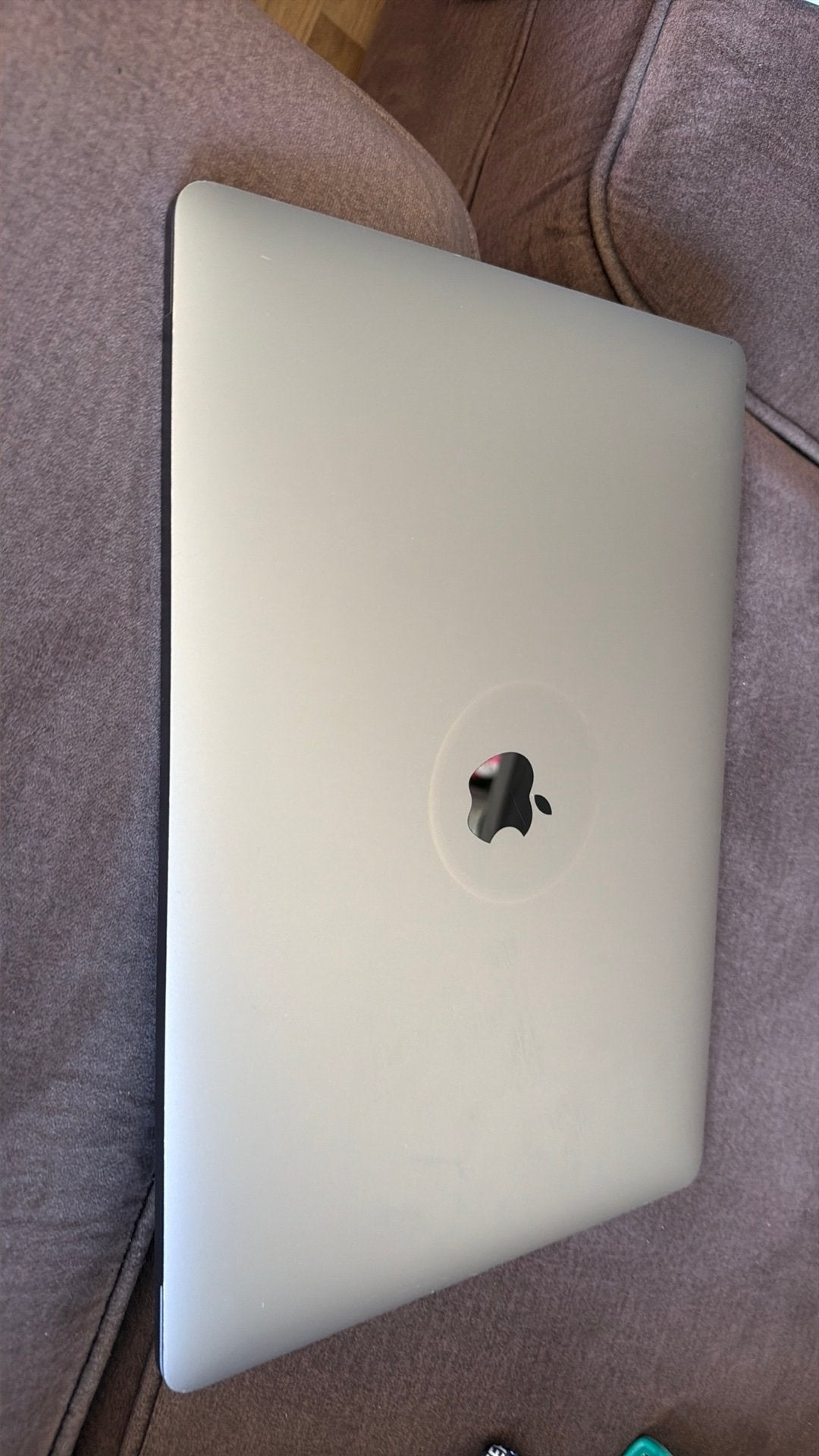 Apple Macbook Pro A1707 - scherm defect, Computers en Software, Apple Desktops, Ophalen of Verzenden, Zo goed als nieuw, IMac