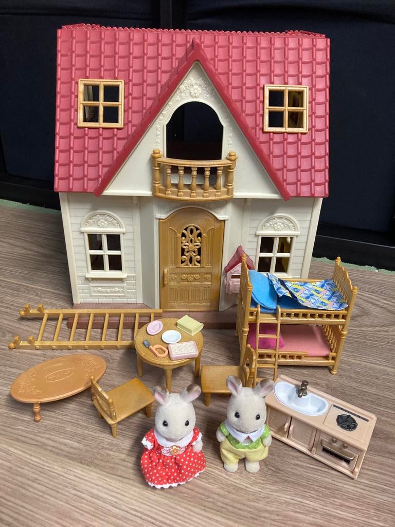 Sylvanian families huis, Kinderen en Baby's, Speelgoed | Poppenhuizen, Ophalen of Verzenden, Zo goed als nieuw, Poppenhuis