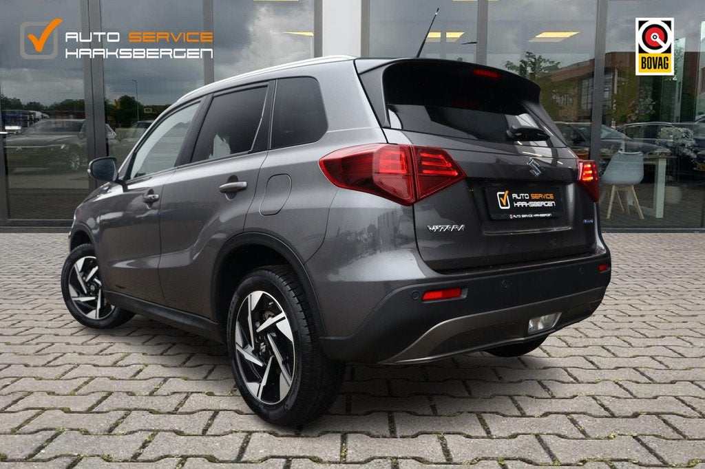 Suzuki Vitara 1.4 Boosterjet Style Smart Hybrid | Pano | Cam, Voorwielaandrijving, Gebruikt, Zwart, 4 cilinders
