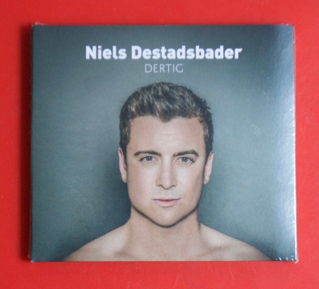 cd Niels Destadsbader Dertig 30 uit 2018 Gloria, Verover me, Digipak, Ophalen of Verzenden, Zo goed als nieuw, Pop