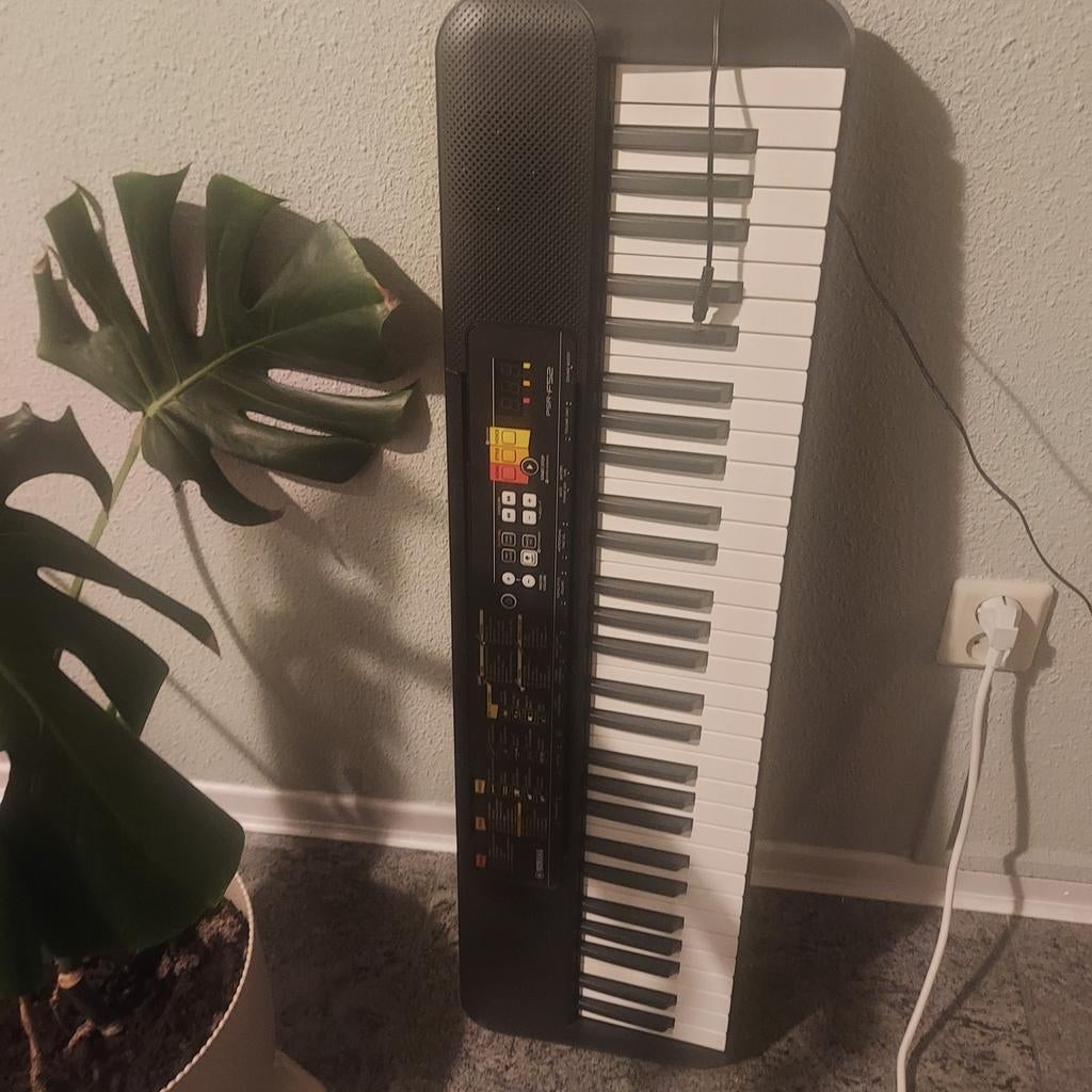 Yamaha PSR-F52 Keyboard - Zo goed als nieuw, 61 toetsen, Yamaha, Ophalen of Verzenden, Zo goed als nieuw