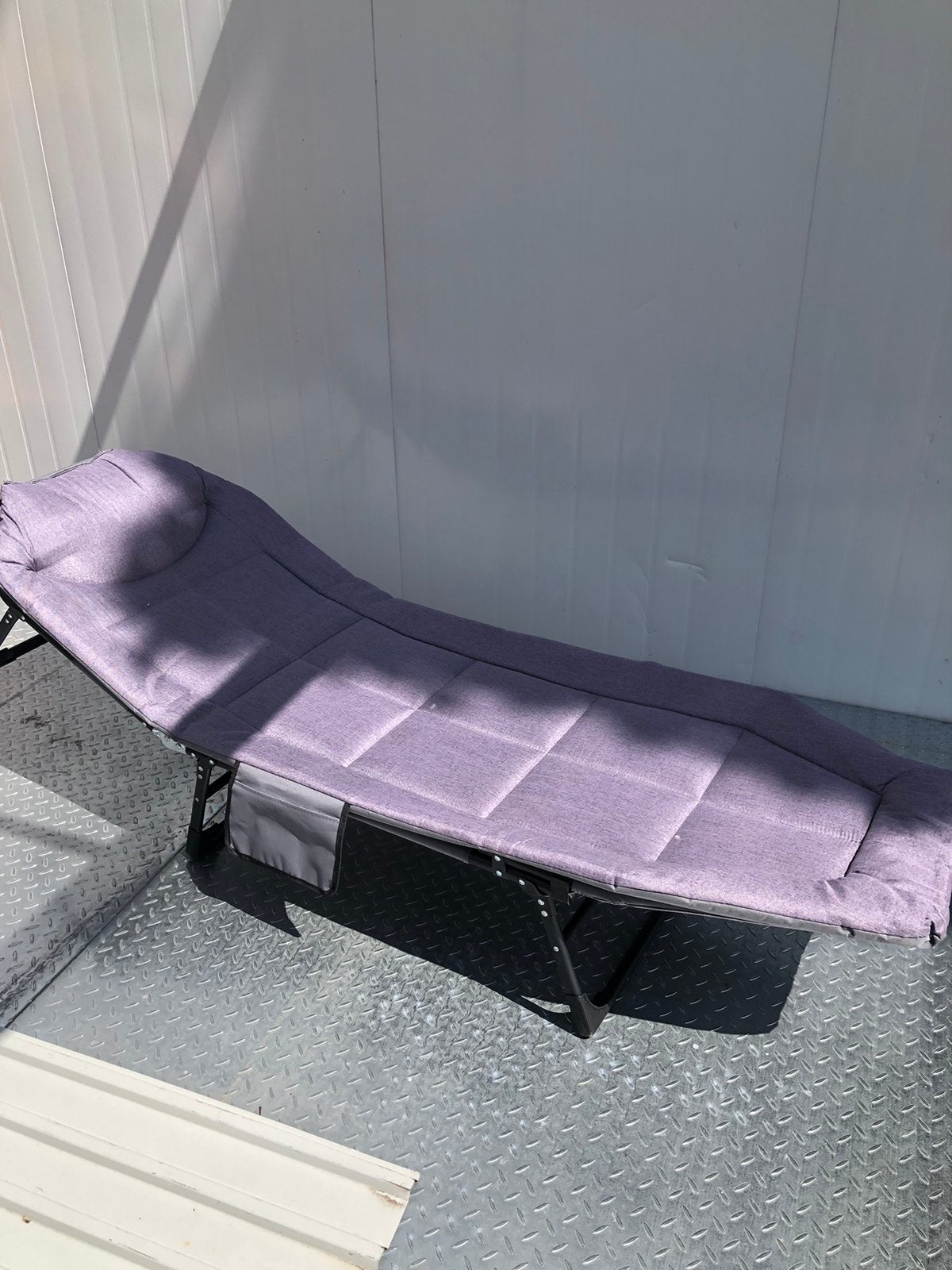 Ligbed Nieuw, Ophalen, Nieuw, Aluminium