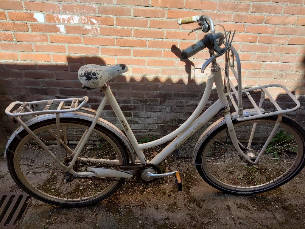 28 inch BATAVUS DIVA oma fiets met 3 versnellingen, 50 tot 53 cm, Ophalen, Gebruikt, Versnellingen