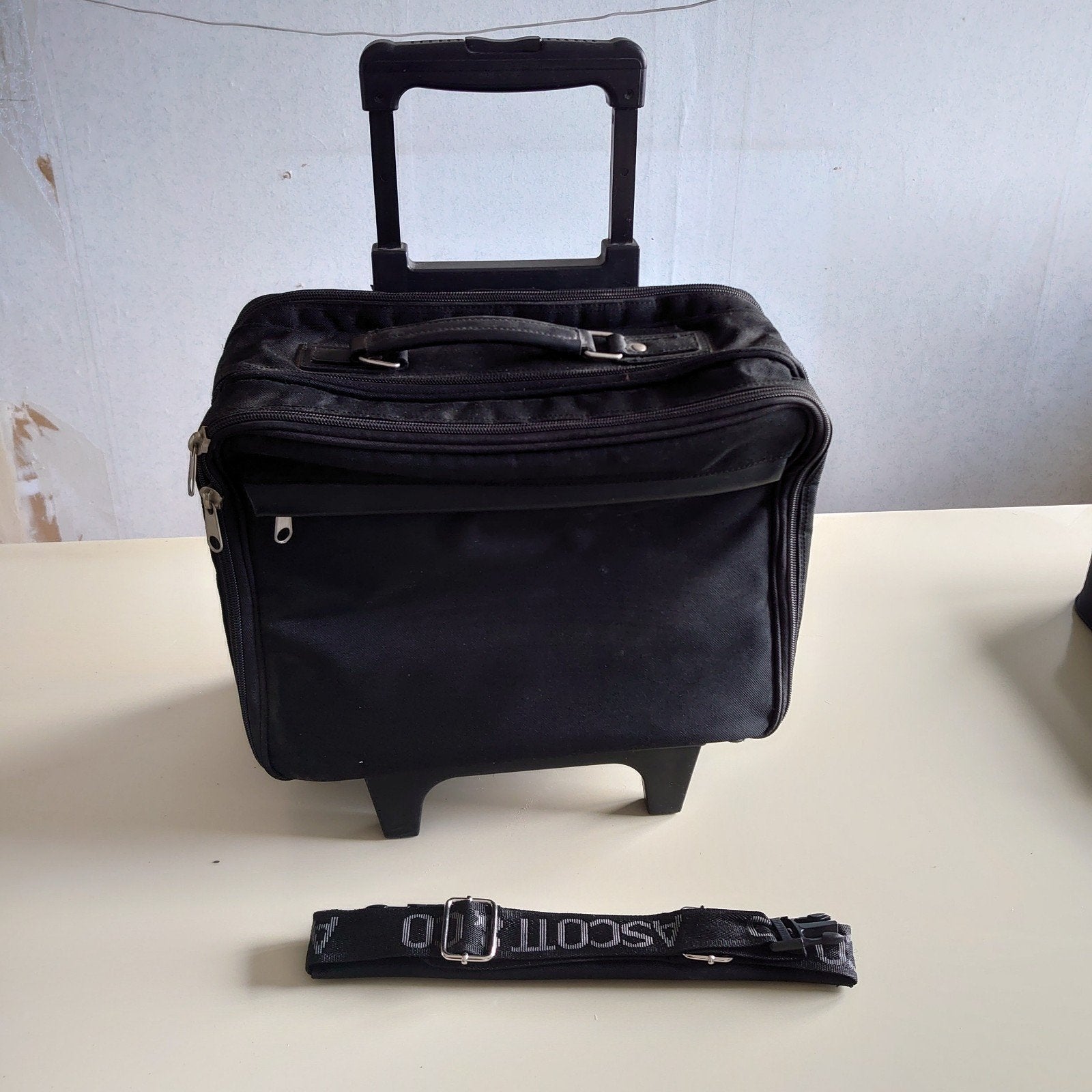 Ascott & Co. Kleine Reistrolley - Compact en Handig, Ophalen of Verzenden, 30 cm of meer, Uitschuifbare handgreep, Minder dan 35 cm