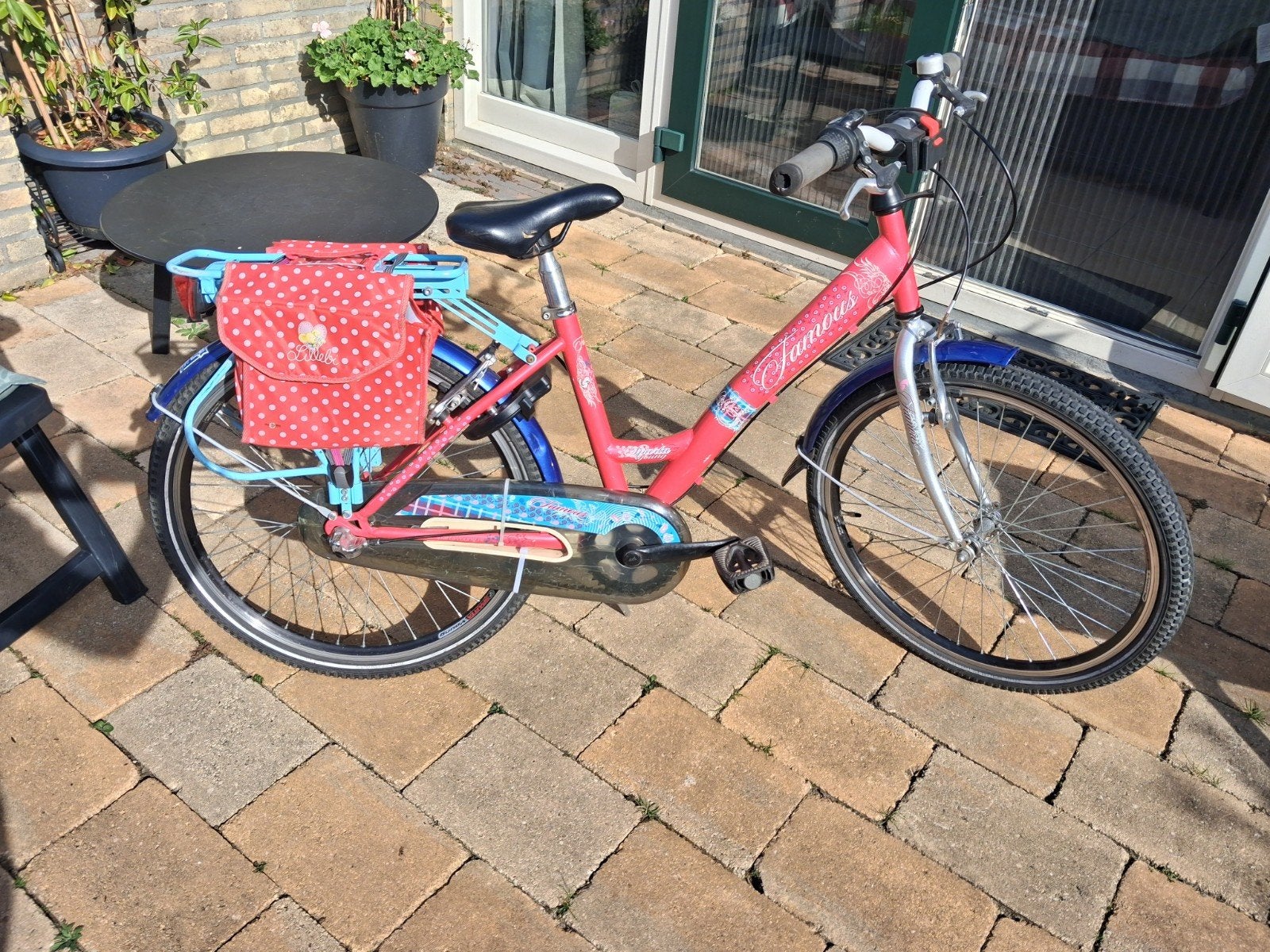 Sparta Young Famous Kinderfiets - 24 inch - Roze/Blauw, Ophalen, Sparta, Velgrem, Handrem