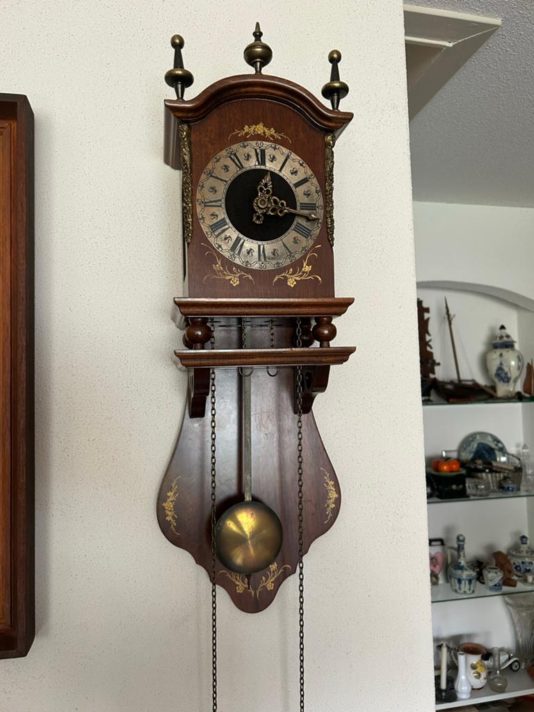 Antieke Wandklok met Slinger - Klassiek Design, Ophalen