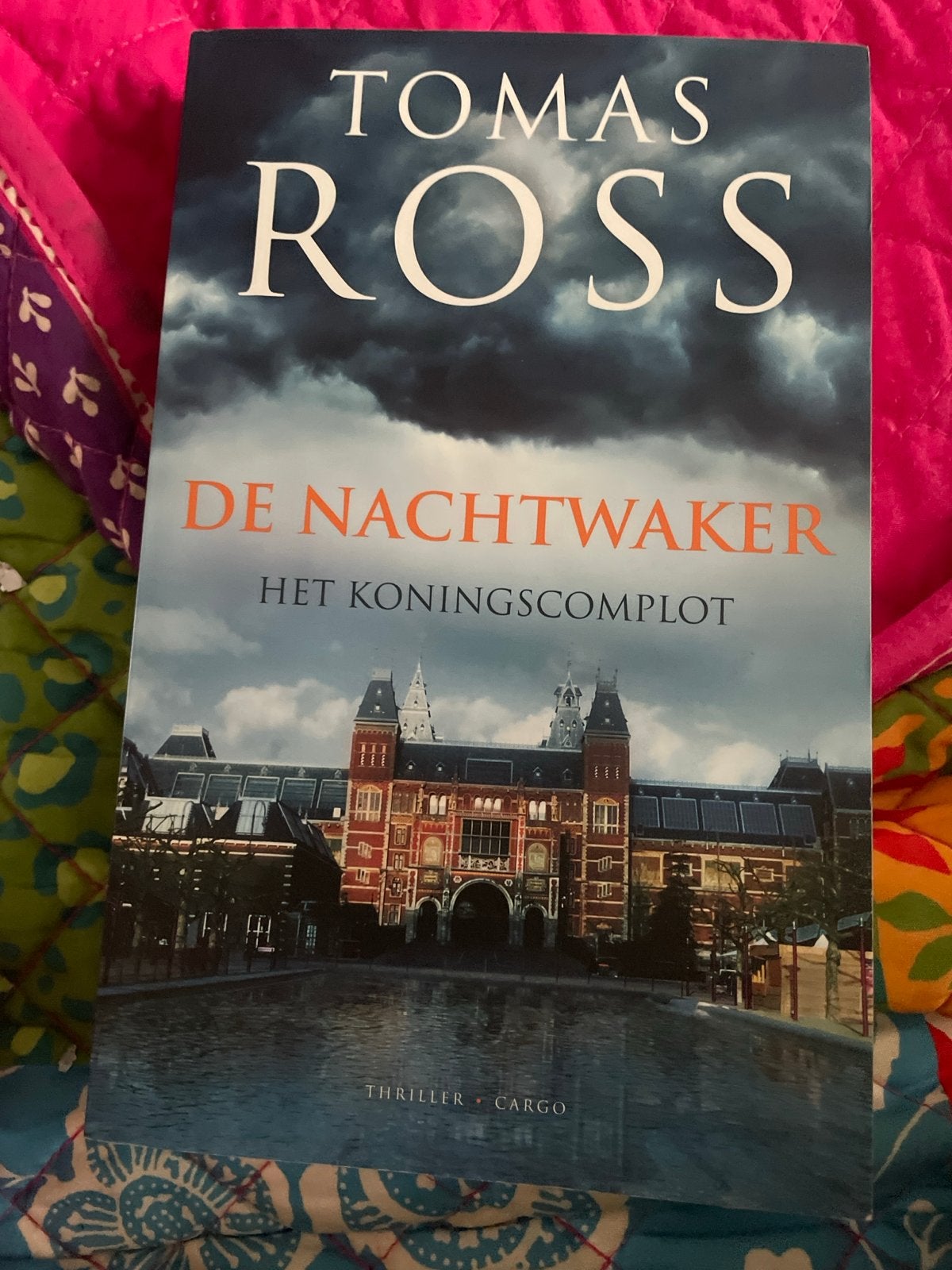 Tomas Ross - De Nachtwaker: Het Koningscomplot (Thriller), Ophalen of Verzenden, Zo goed als nieuw, Nederland