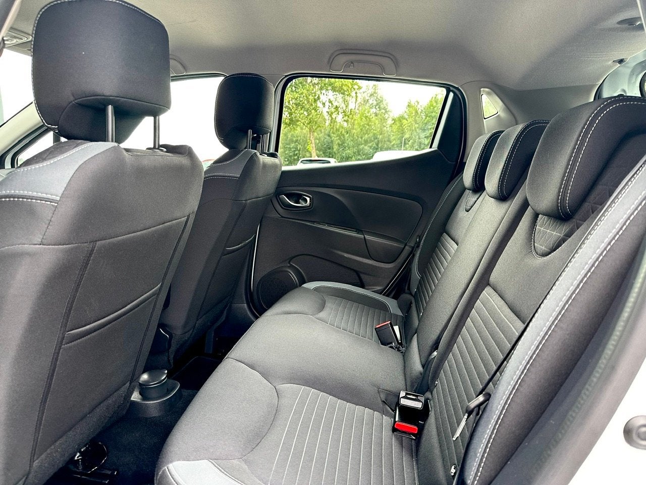 Foto 22 van RENAULT Clio TCe 90pk Dynamique | Nav. | Cruise C. | Voll De