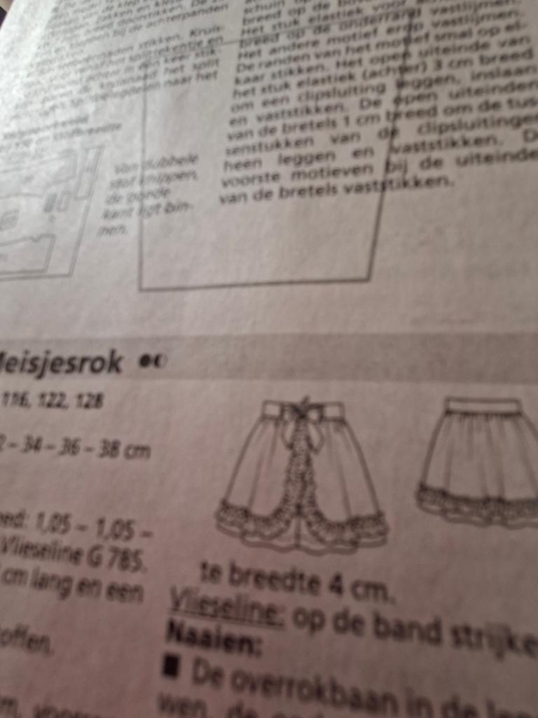 Burda Style Naaipatronen Magazine - Zomercollectie, Hobby en Vrije tijd, Kledingpatronen, Ophalen of Verzenden