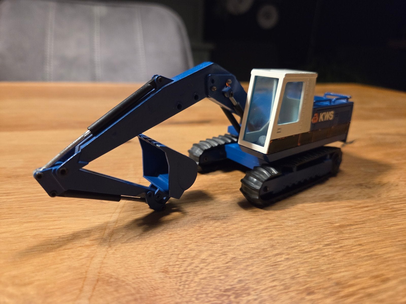 NZG KWS CAT 215 mobiele rupskraan, Hobby en Vrije tijd, Ophalen of Verzenden, Zo goed als nieuw, Hijskraan, Tractor of Landbouw