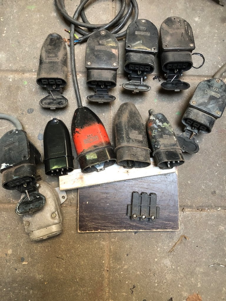 Diverse 380 volt stekkers., Ophalen of Verzenden, Gebruikt, Stekker