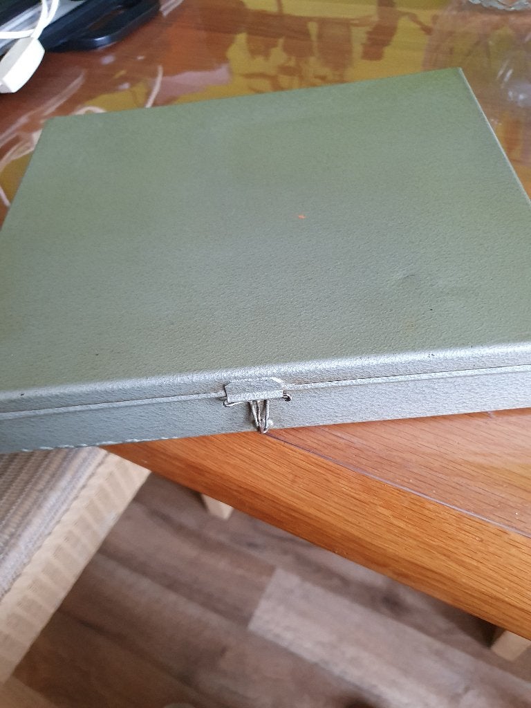 Metalen plat koffertje, Ophalen of Verzenden